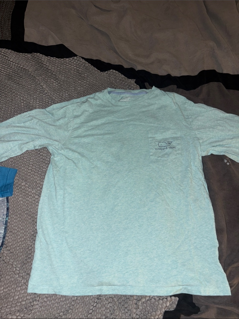 Vineyard Vines Men's Long Sleeve Pocket Tee in Light Aqua